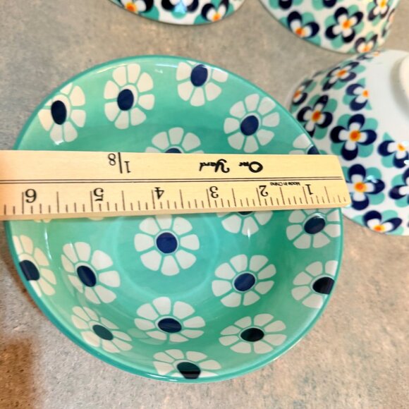 Retro Style Kitchen Bowls Set of 4 Flower Power All Purpose Blue Aqua Soup Salad - Picture 9 of 16